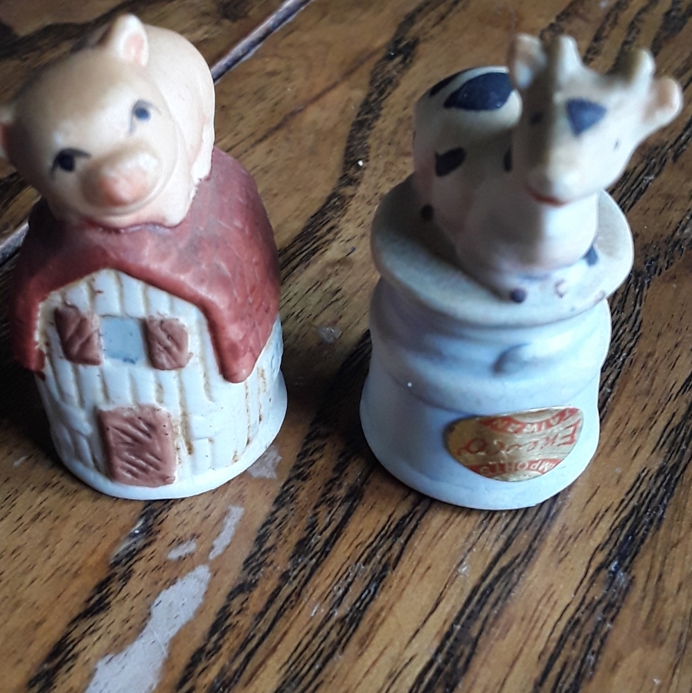 Enesco I  Collectable Thimbles